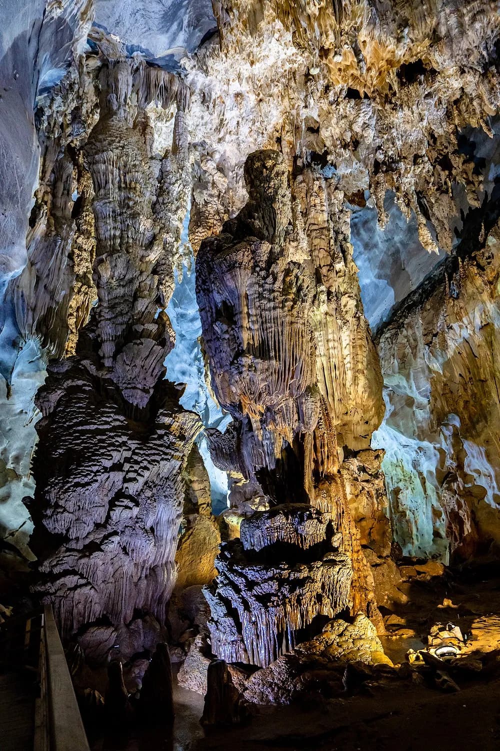 dong-phong-nha-thach-nhu.webp