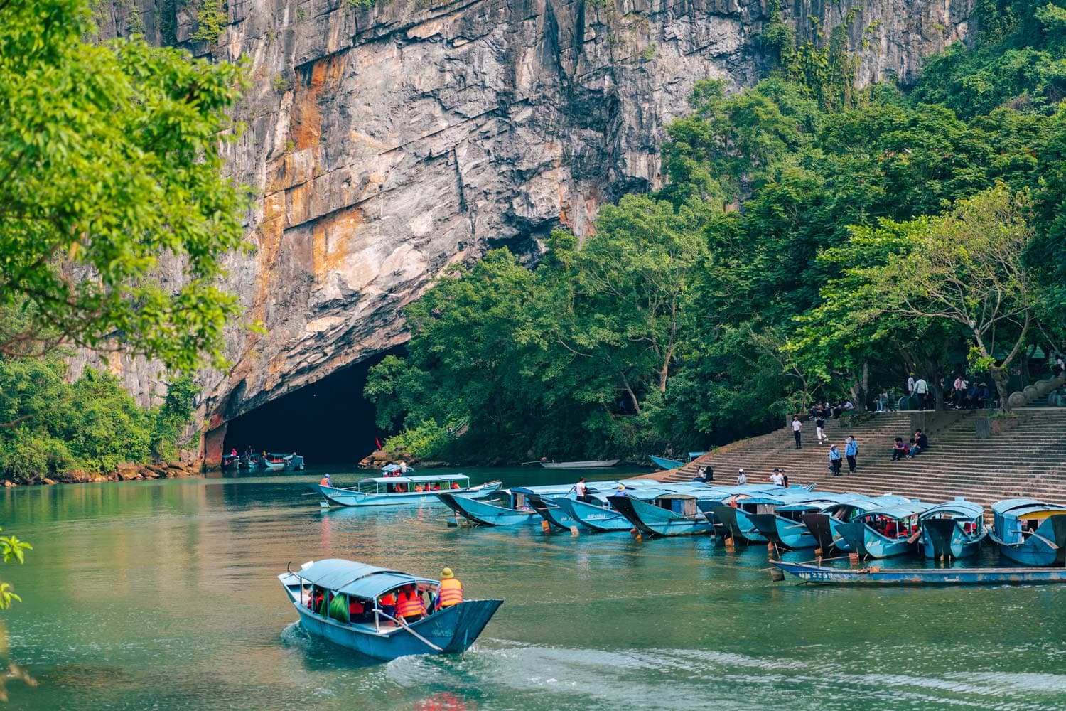 phongnha-boat.jpg